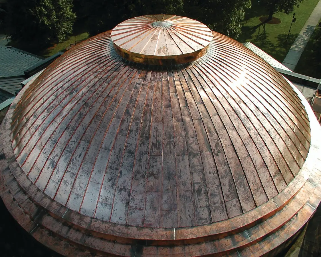 Craftsman Roofing crew installing a new roof in Battle Ground West